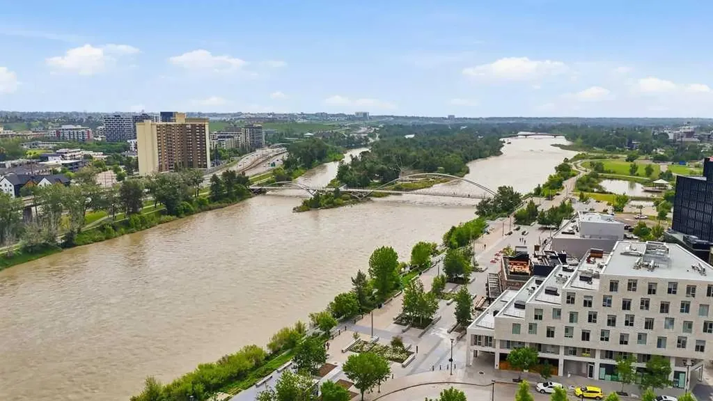 519 Riverfront Avenue SE Calgary AB T2G1K6