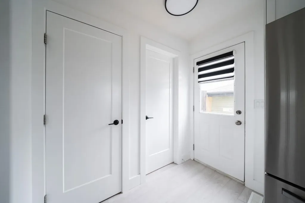 604 Athabasca Avenue Fort Mcmurray AB T9J 1H8