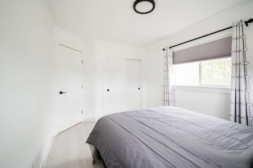 604 Athabasca Avenue Fort Mcmurray AB T9J 1H8