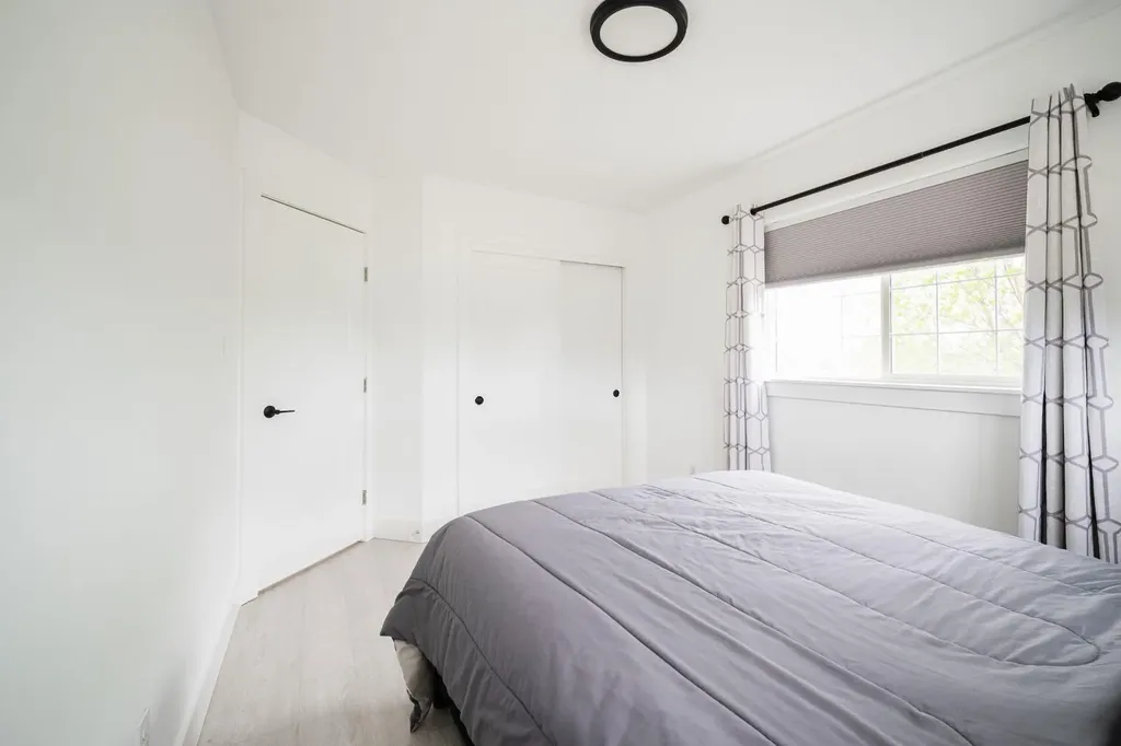 604 Athabasca Avenue Fort Mcmurray AB T9J 1H8