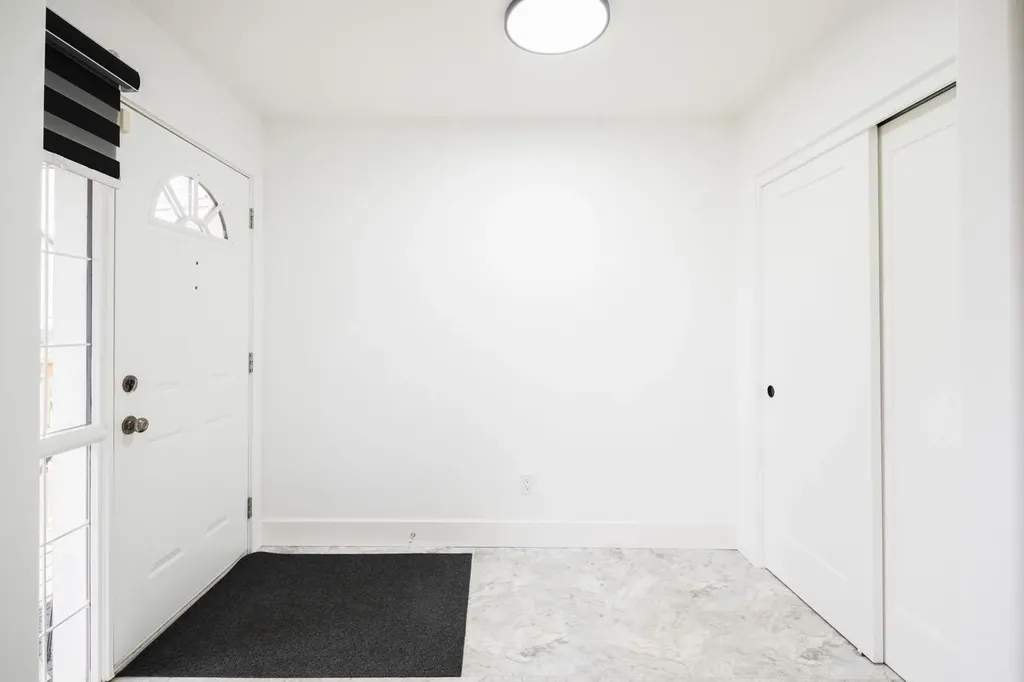 604 Athabasca Avenue Fort Mcmurray AB T9J 1H8