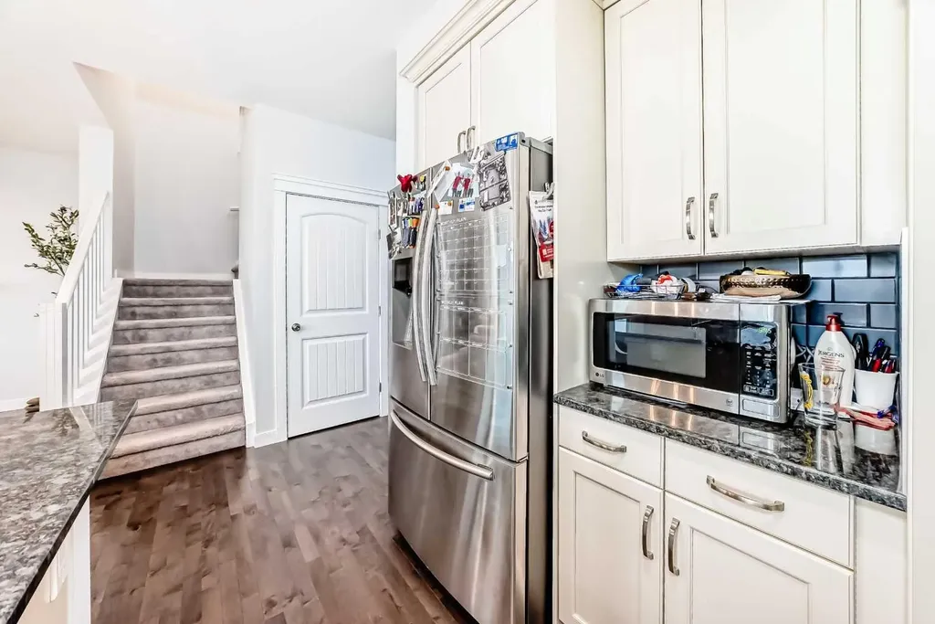 51 Evanscrest Way NW Calgary AB T3P 0P9