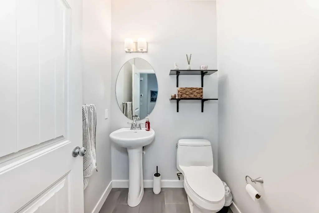 51 Evanscrest Way NW Calgary AB T3P 0P9