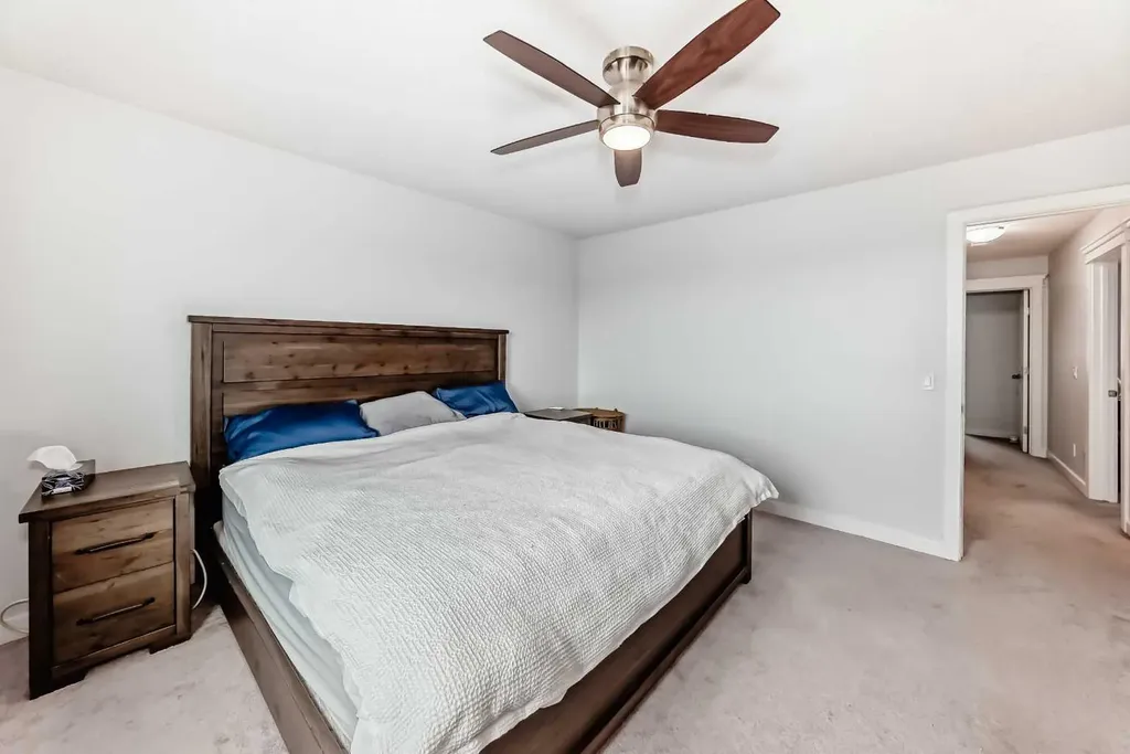 51 Evanscrest Way NW Calgary AB T3P 0P9