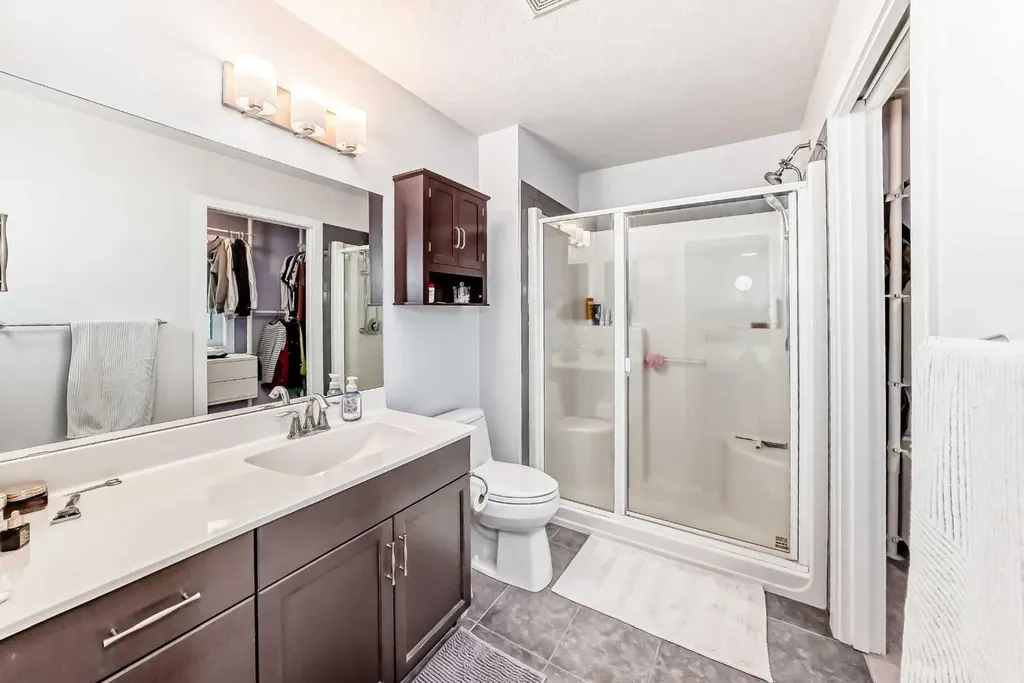 51 Evanscrest Way NW Calgary AB T3P 0P9