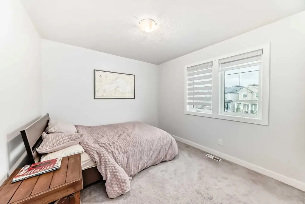 51 Evanscrest Way NW Calgary AB T3P 0P9