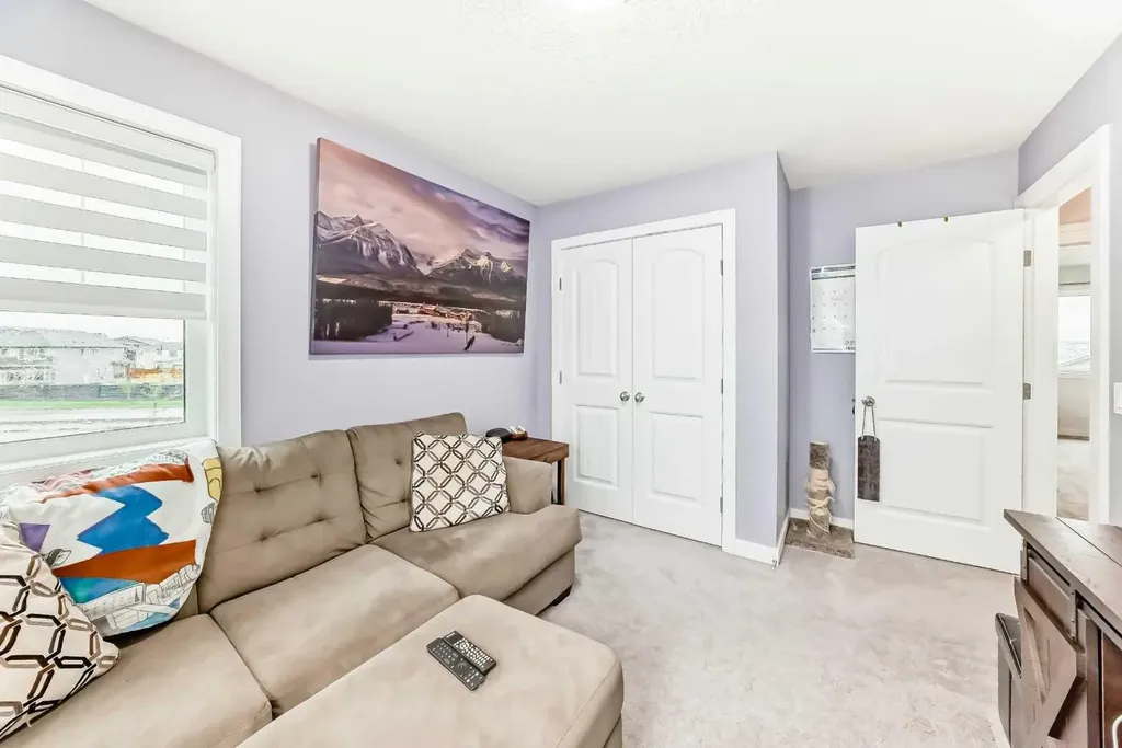 51 Evanscrest Way NW Calgary AB T3P 0P9