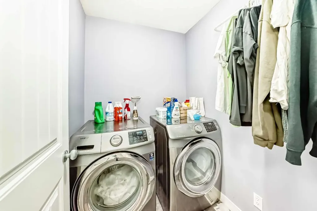 51 Evanscrest Way NW Calgary AB T3P 0P9