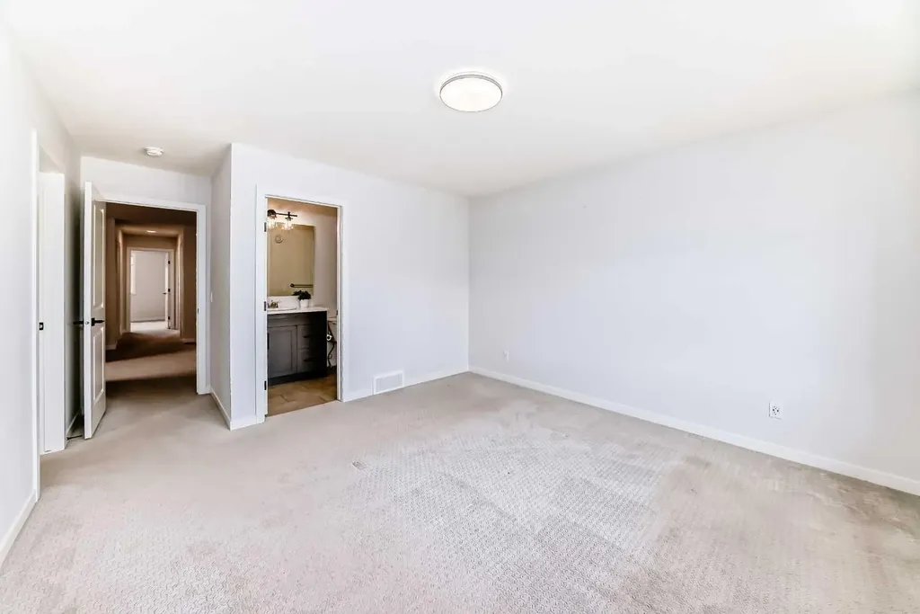 159 Willow Place Cochrane AB T4C 2A6