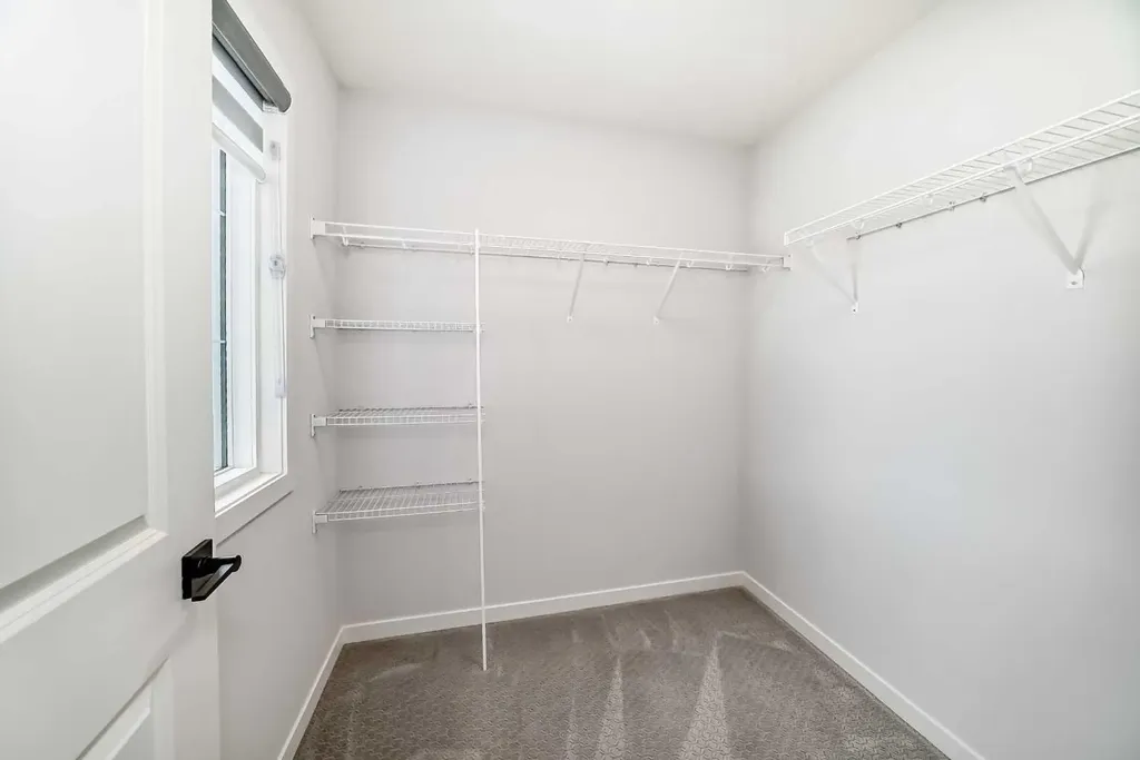 159 Willow Place Cochrane AB T4C 2A6