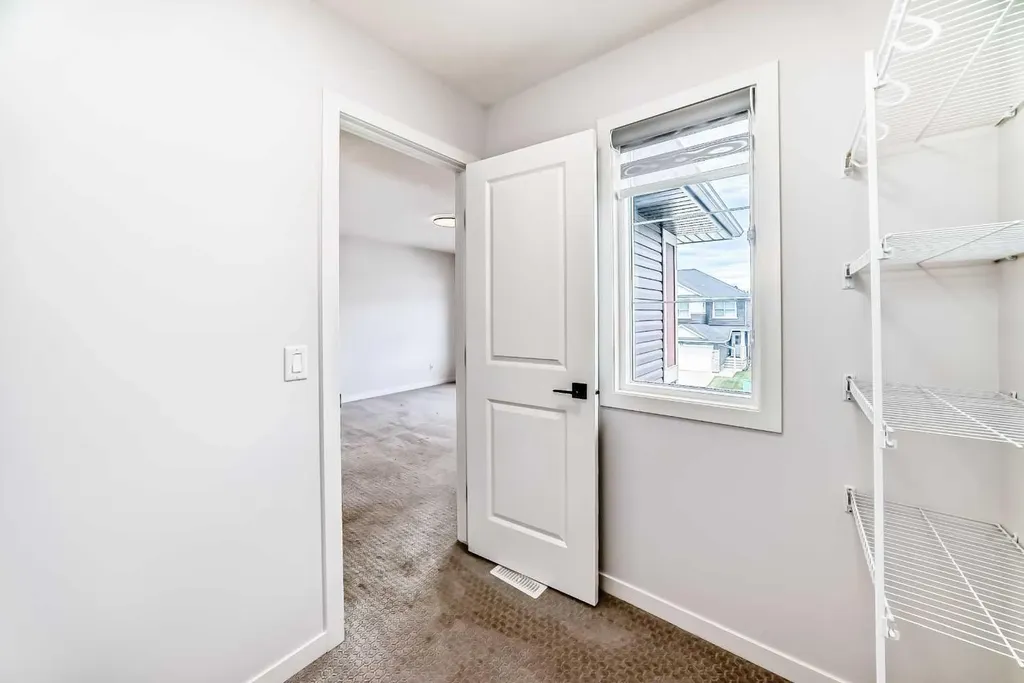 159 Willow Place Cochrane AB T4C 2A6