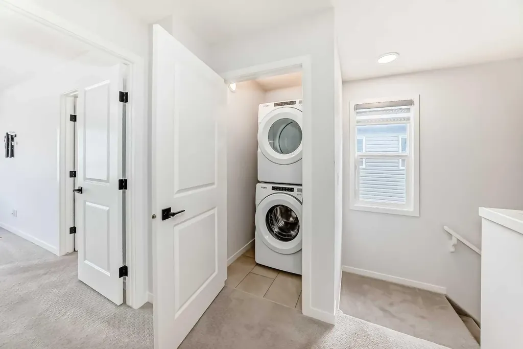 159 Willow Place Cochrane AB T4C 2A6