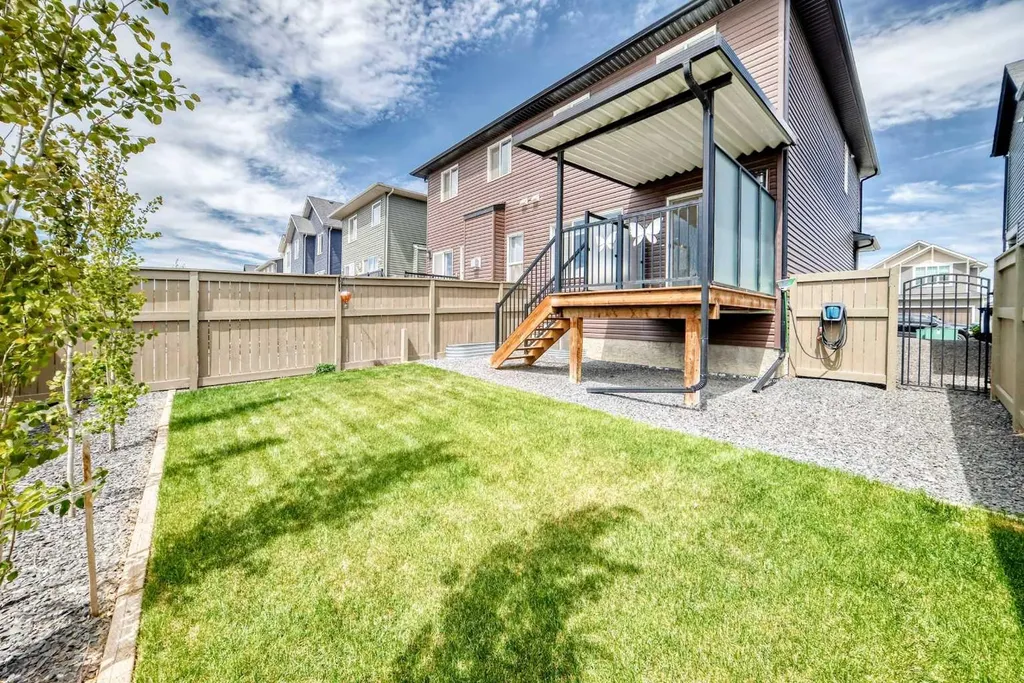 159 Willow Place Cochrane AB T4C 2A6