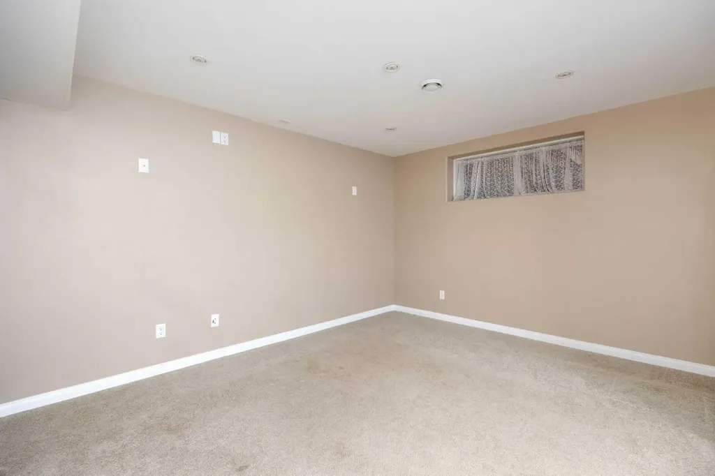 148 Fox Crescent Fort Mcmurray AB T9K 0C1