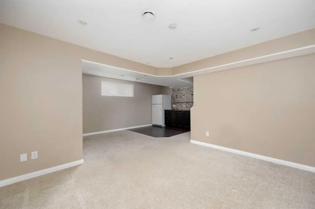 148 Fox Crescent Fort Mcmurray AB T9K 0C1
