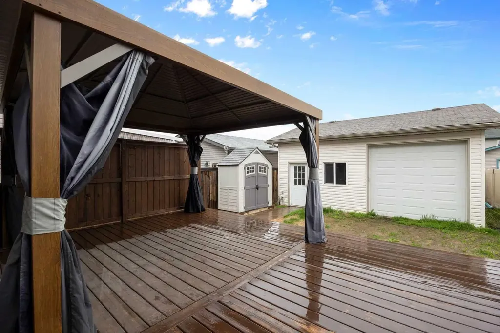 148 Fox Crescent Fort Mcmurray AB T9K 0C1