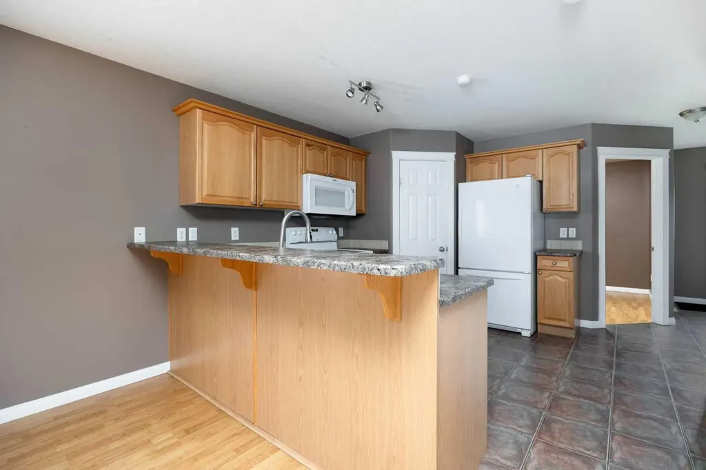 148 Fox Crescent Fort Mcmurray AB T9K 0C1