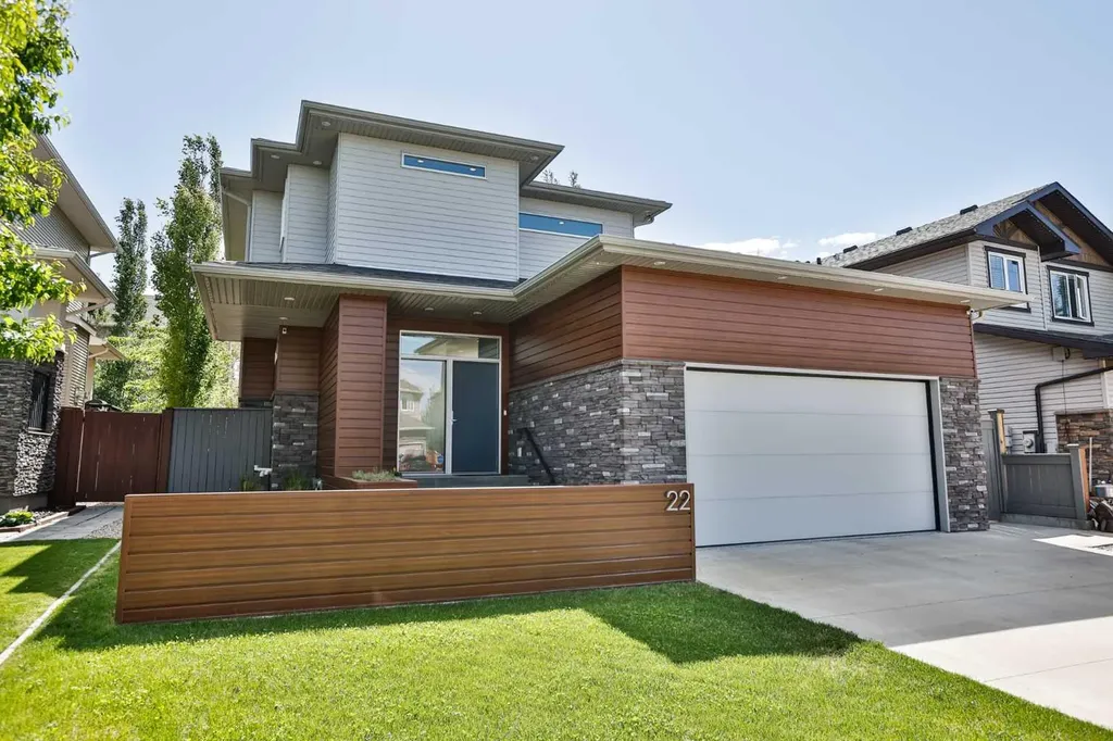 22 Riverland Close W Lethbridge AB T1K 5T5