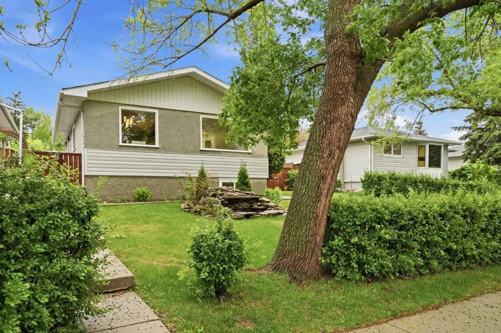 1040 16 Street NE Calgary AB T2E 4S8