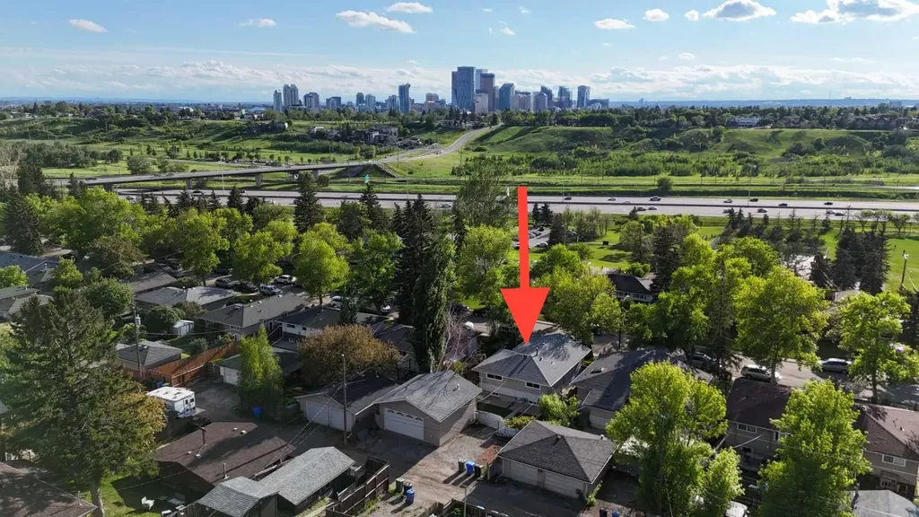 1040 16 Street NE Calgary AB T2E 4S8