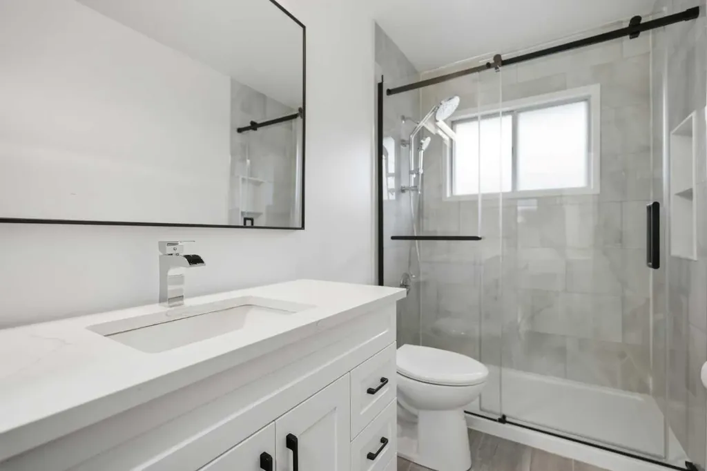 1040 16 Street NE Calgary AB T2E 4S8