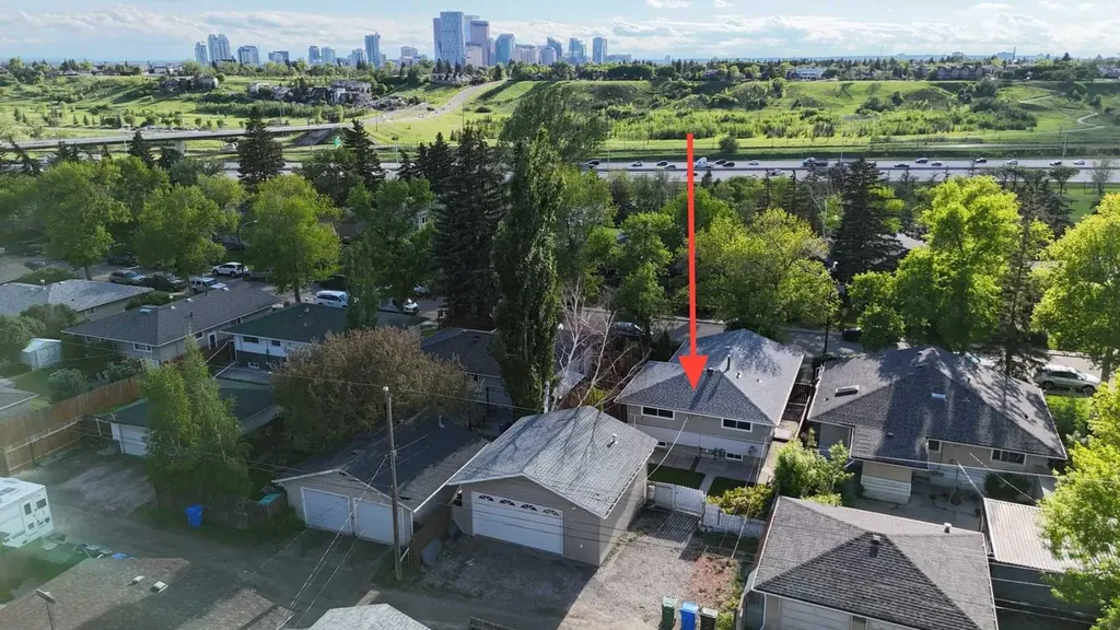 1040 16 Street NE Calgary AB T2E 4S8