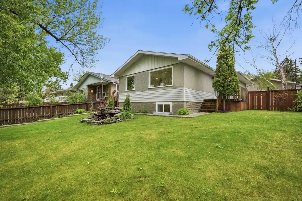 1040 16 Street NE Calgary AB T2E 4S8