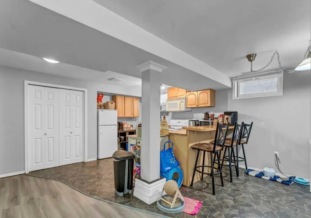 261 9 Street SW Medicine Hat AB T1A 4N8