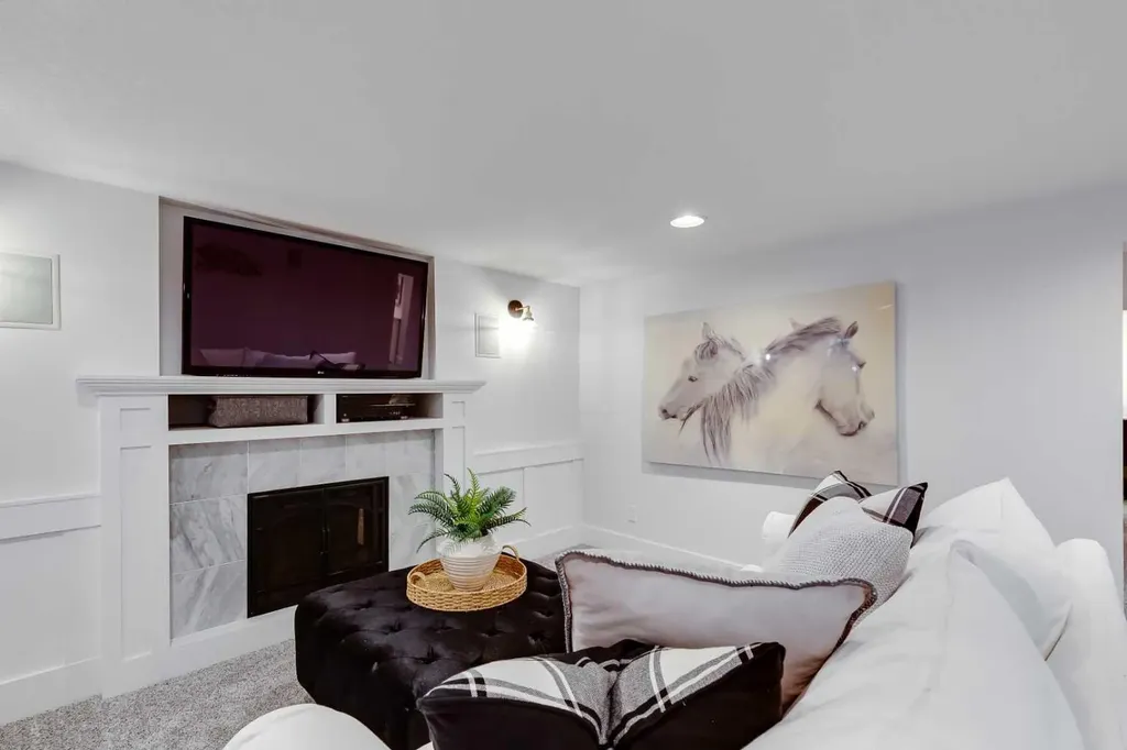 628 Elbow Drive SW Calgary AB T2S 2H7