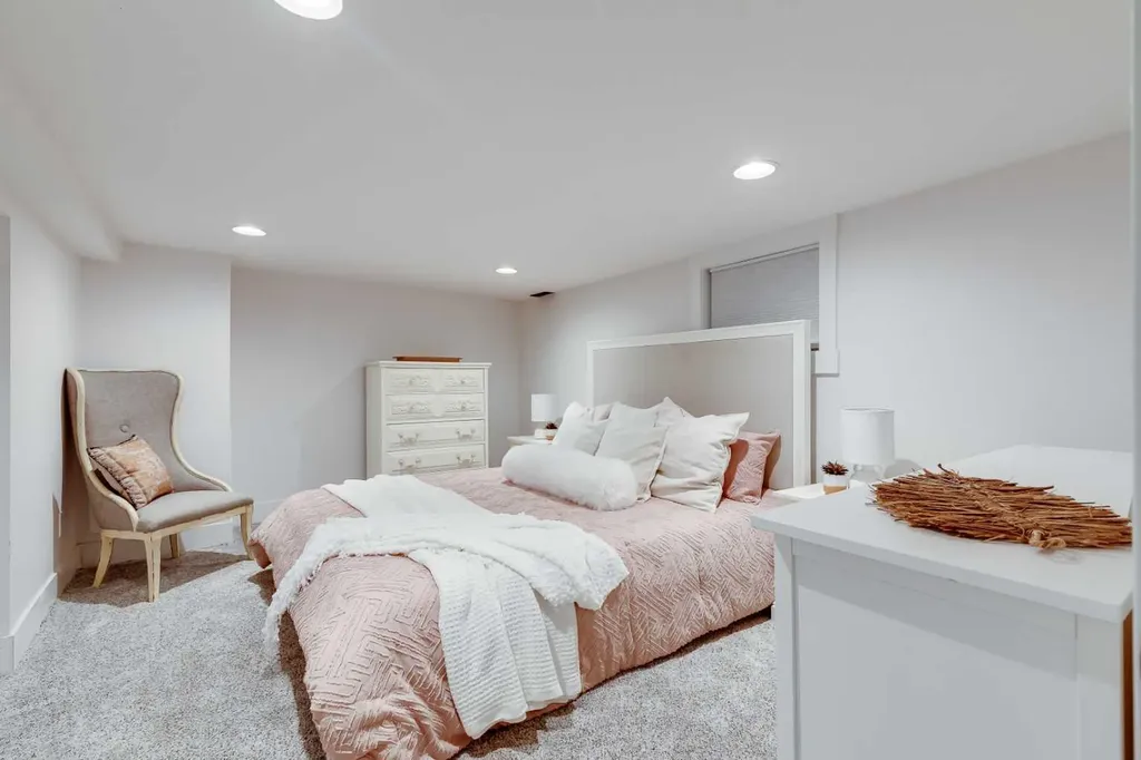 628 Elbow Drive SW Calgary AB T2S 2H7