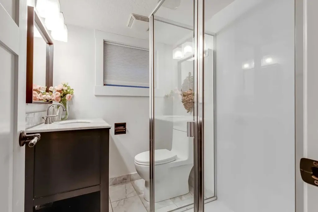 628 Elbow Drive SW Calgary AB T2S 2H7