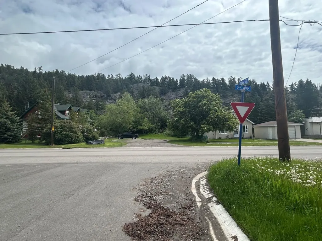 20602 25 Avenue Bellevue AB T0K 0C0