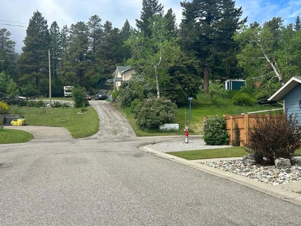 20602 25 Avenue Bellevue AB T0K 0C0