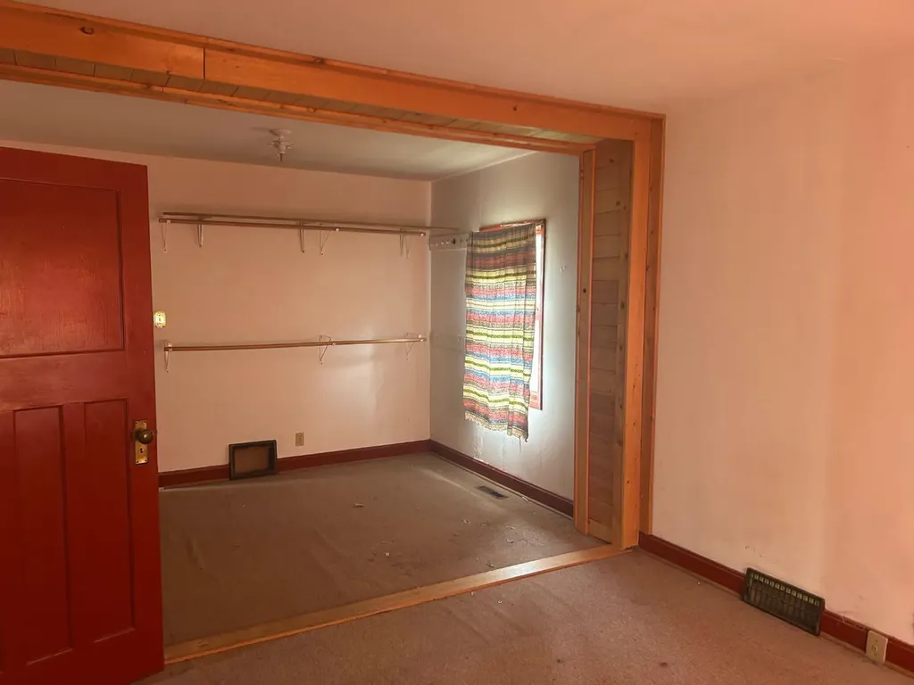 20602 25 Avenue Bellevue AB T0K 0C0