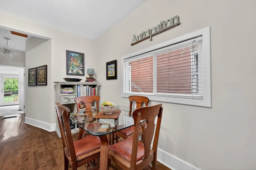 447 Marsh Road NE Calgary AB T2E5B2