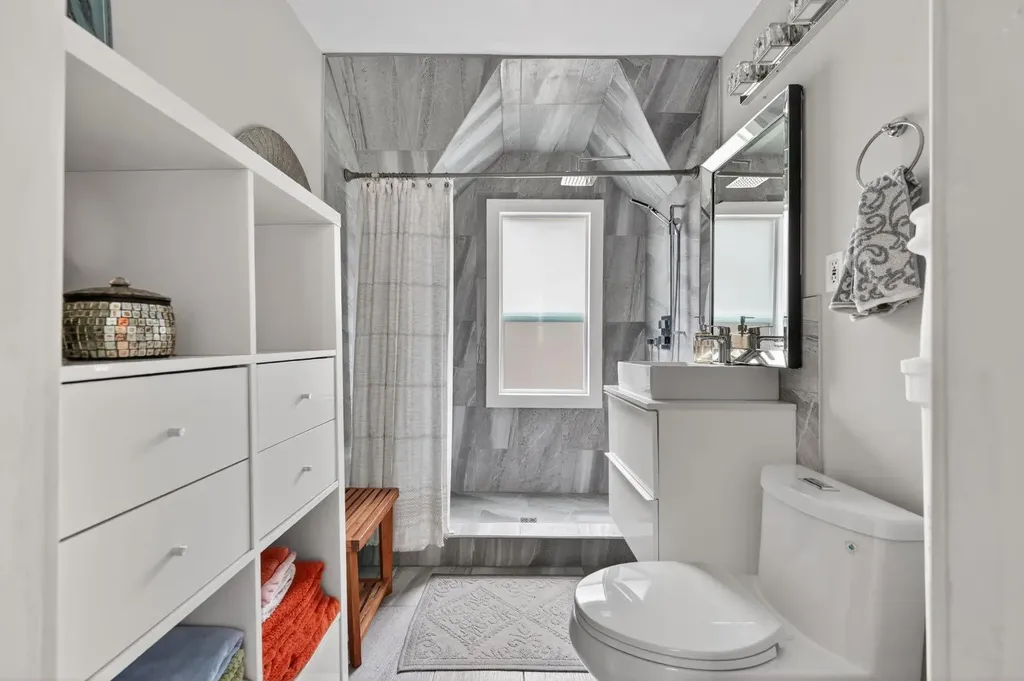 447 Marsh Road NE Calgary AB T2E5B2