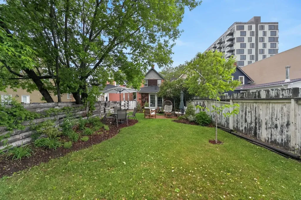 447 Marsh Road NE Calgary AB T2E5B2