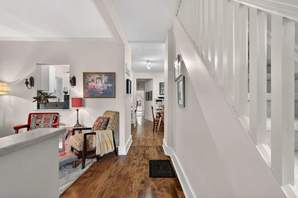 447 Marsh Road NE Calgary AB T2E5B2