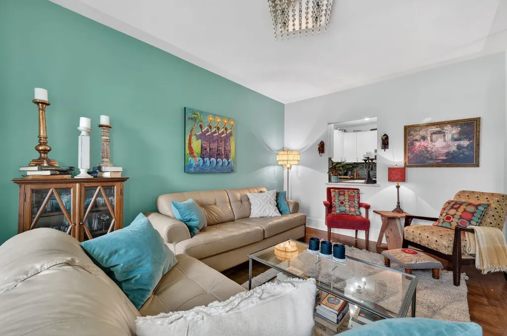 447 Marsh Road NE Calgary AB T2E5B2