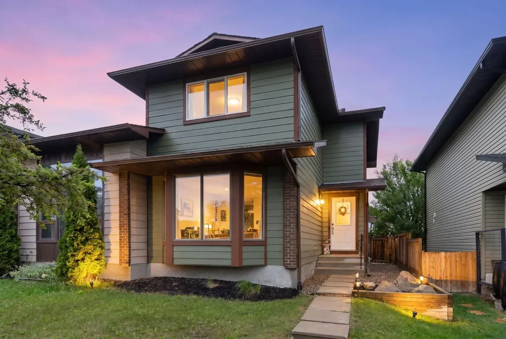 25 Bermuda Place Calgary AB T3K1H4