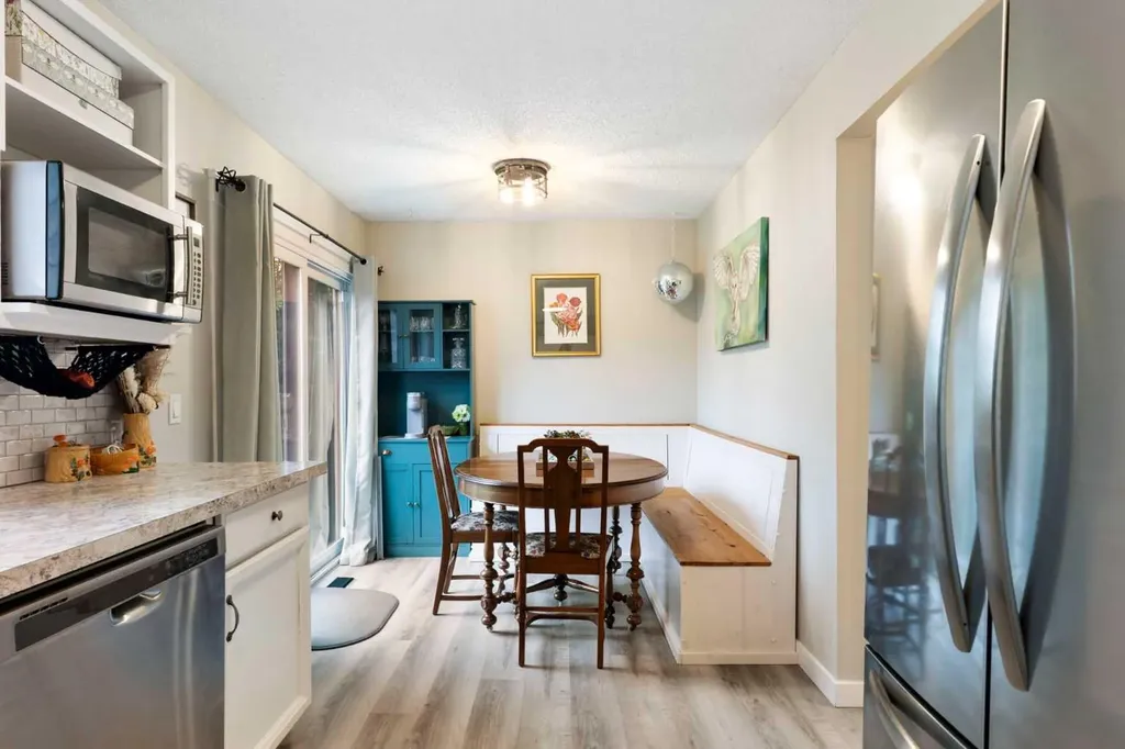 25 Bermuda Place Calgary AB T3K1H4