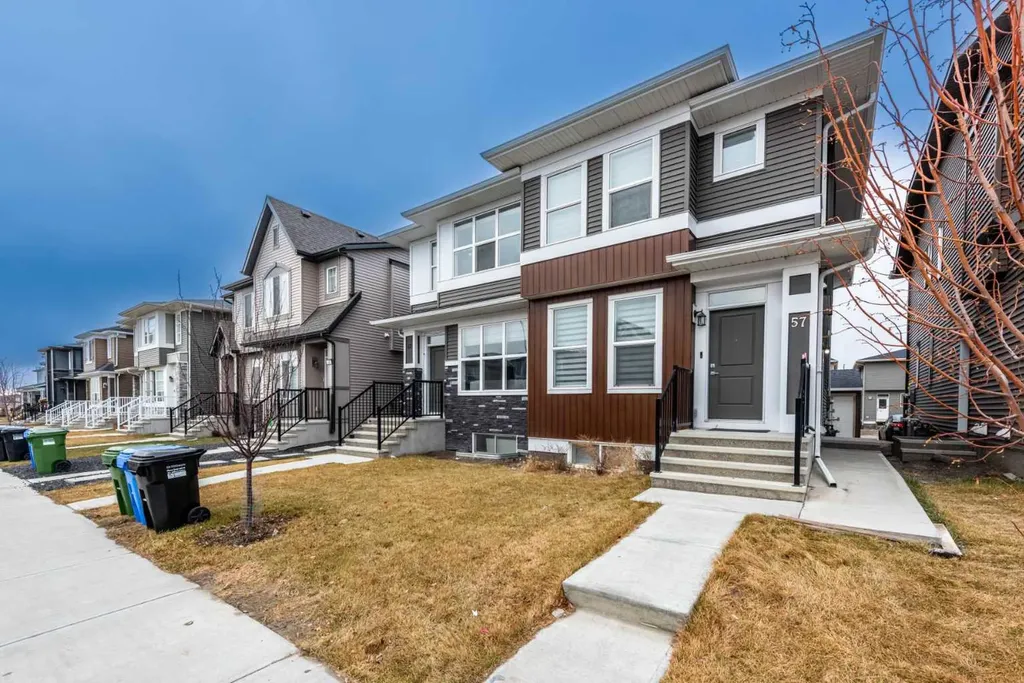 57 Corner Glen Row NE Calgary AB T3N 2L9