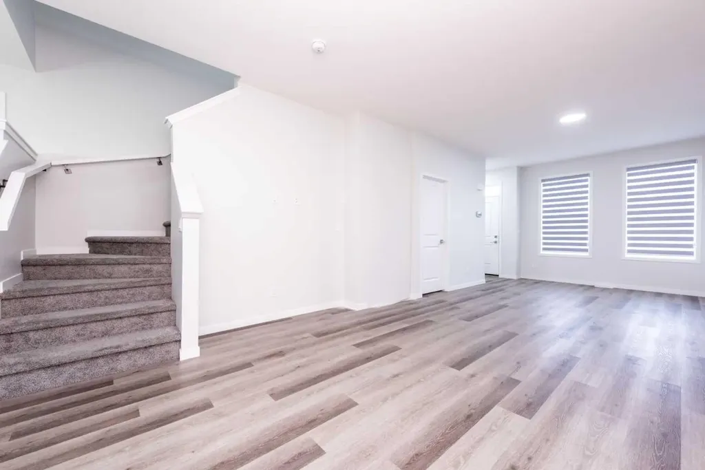 57 Corner Glen Row NE Calgary AB T3N 2L9
