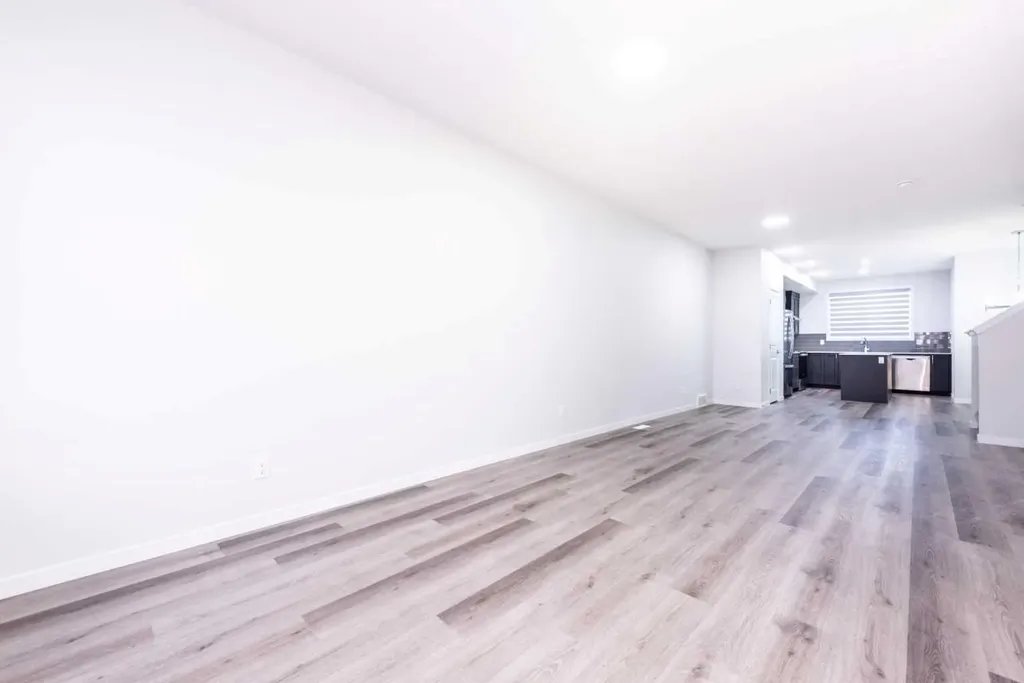 57 Corner Glen Row NE Calgary AB T3N 2L9
