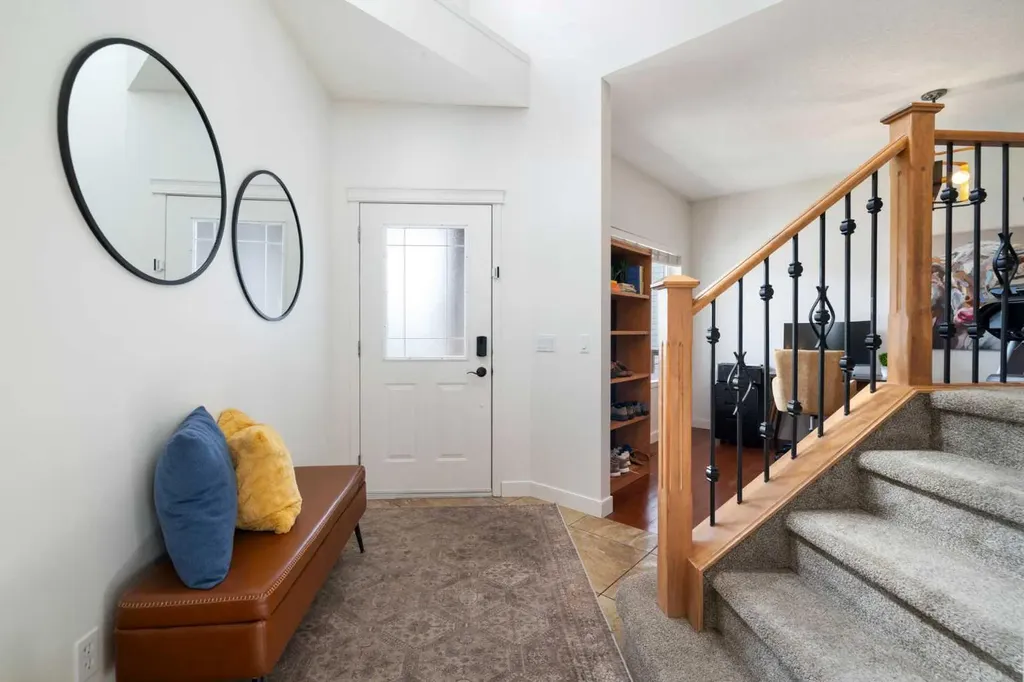 2693 Coopers Circle SW Airdrie AB T4B 3B8