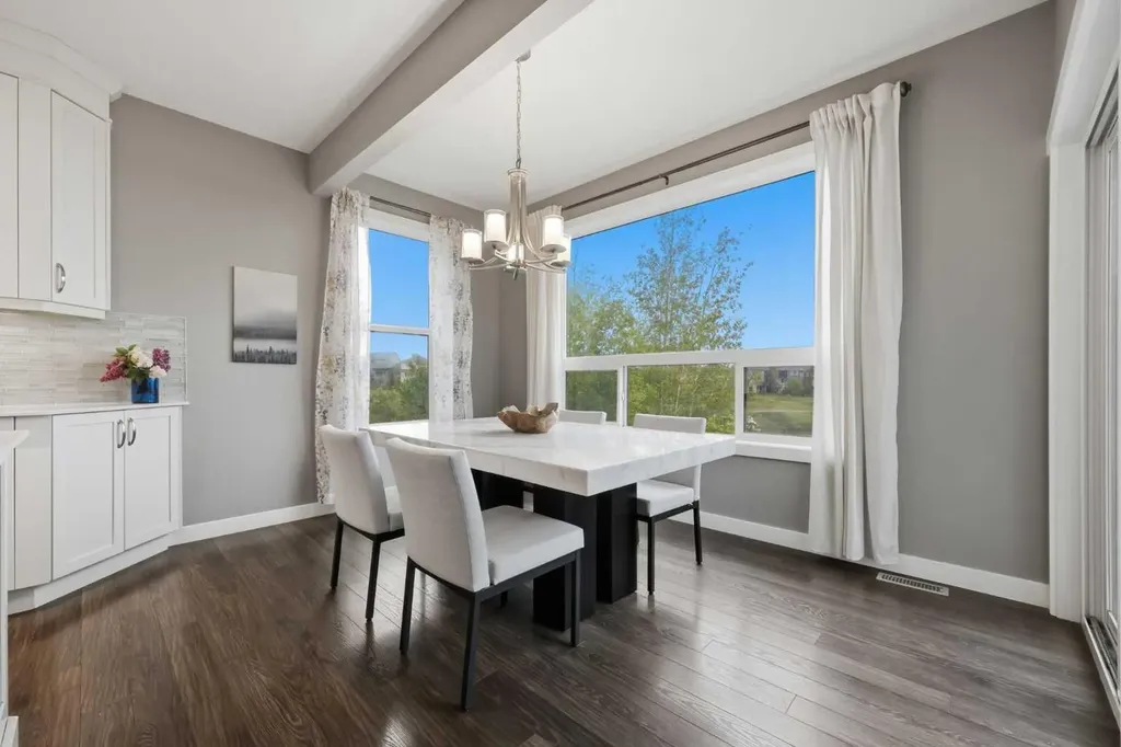 64 Panton Heights NW Calgary AB T3K 0W3