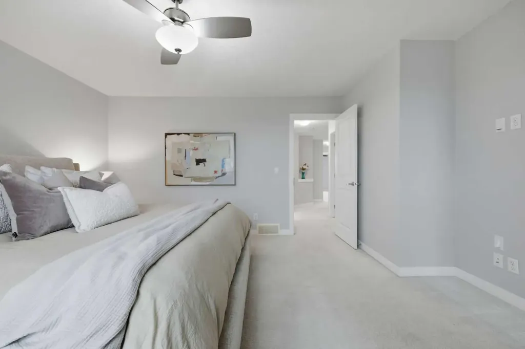 64 Panton Heights NW Calgary AB T3K 0W3