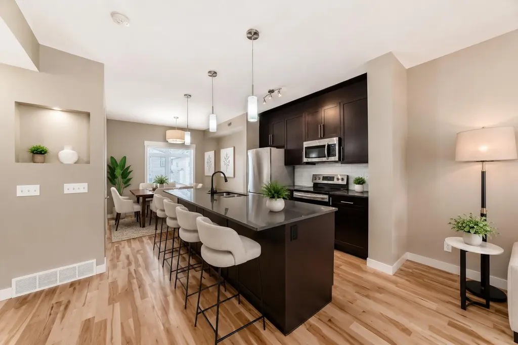 606 Skyview Point Place NE Calgary AB T3N0L7