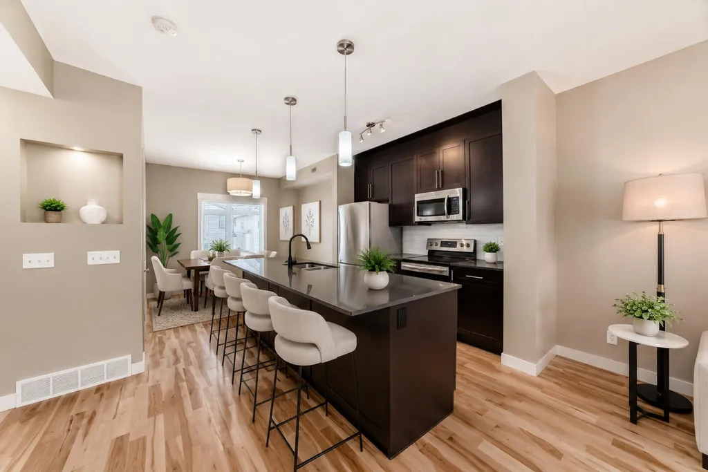 606 Skyview Point Place NE Calgary AB T3N0L7