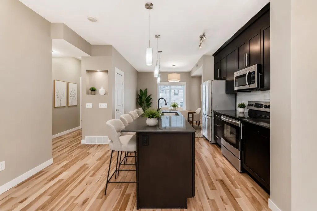 606 Skyview Point Place NE Calgary AB T3N0L7